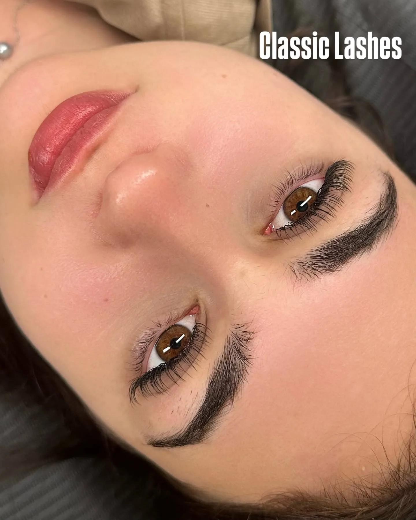 Classic Lashes — timeless one-to-one application